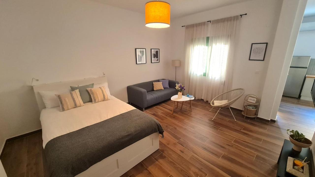 Yannis Guest House Aegina Luaran gambar